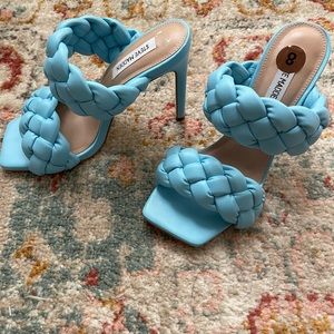 Steve Madden puffer blue heels